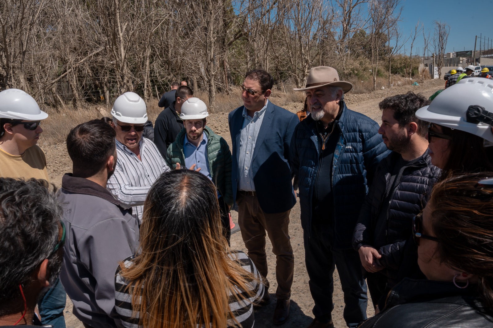 La SCPL y el Municipio de Comodoro Rivadavia avanzan en obras cloacales para mejorar los servicios en la Zona Sur
